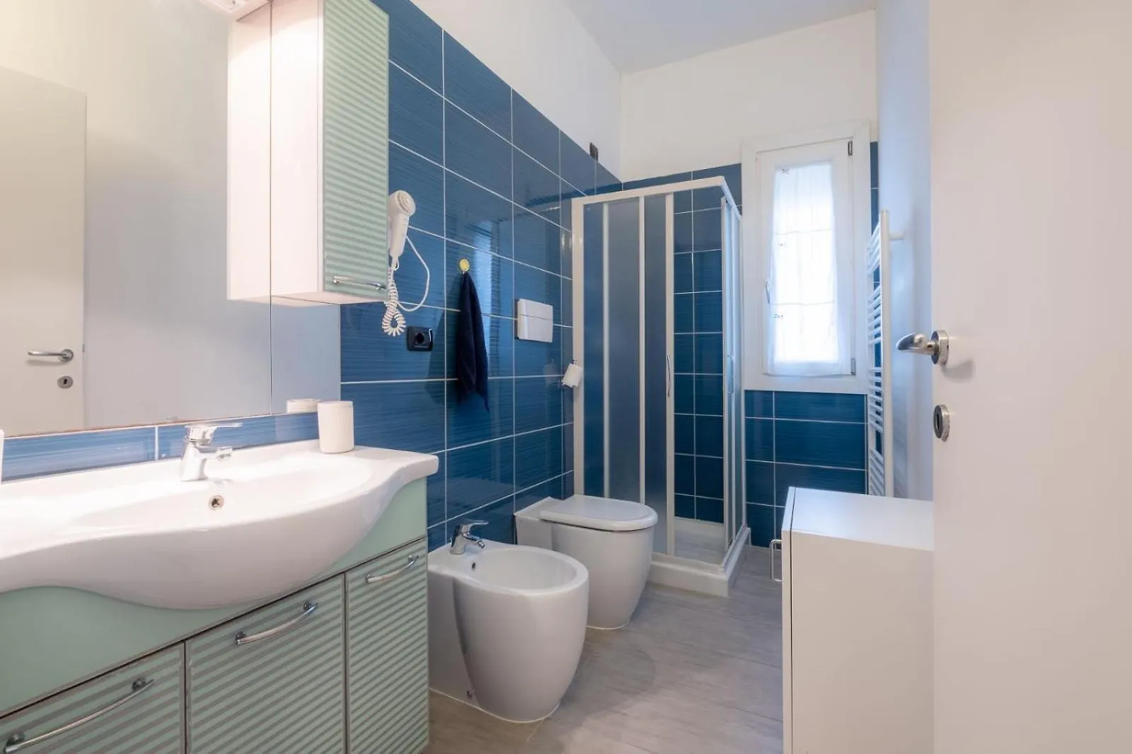 Appartamento Bilocale Fronte Mare Rimini 0*,  Italia